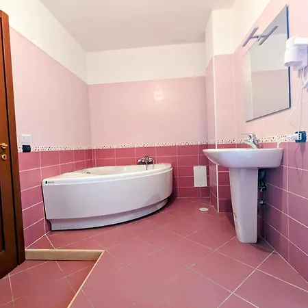 Dea 住宿加早餐酒店 3*