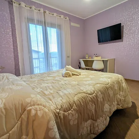 住宿加早餐酒店 Dea 3*